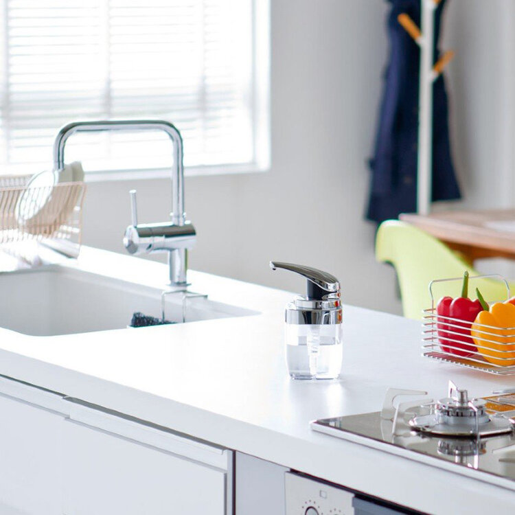 Дозатор жидкого мыла Simplehuman